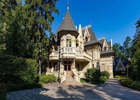 Продажа коттеджа 2164 кв.м. в поселке Довиль на Минском шоссе. ID 13667