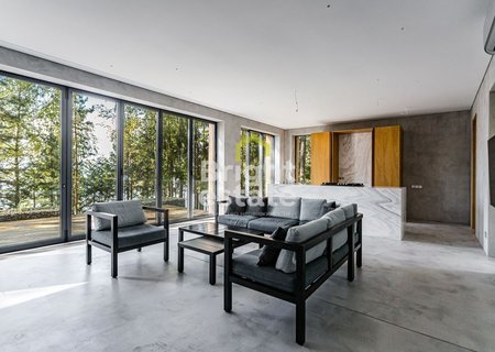 Усадьба 365 кв.м. на берегу Горьковского водохранилища в окружении соснового леса. ID 22700