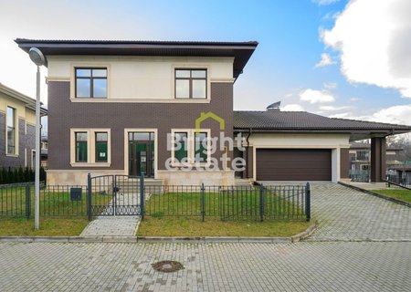 Купить коттедж в КП Петрово-Дальнее. ID 6785