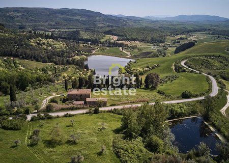 Продажа виллы Via Nova 560 кв.м. в жилом комплексе Castelfalfi, Toscana. Лот №9823 Продажа виллы Via Nova 560 кв.м. в жилом комплексе Castelfalfi, Toscana. ID 9823