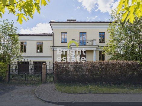 Купить загородный дом из кирпича в КП Монолит. ID 14579