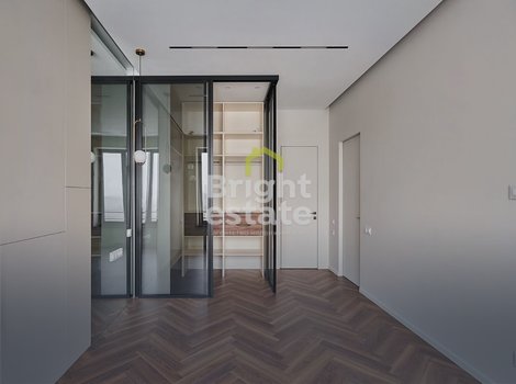 Купить 3-комнатную квартиру с готовым ремонтом в ЖК West Garden. ID 17429