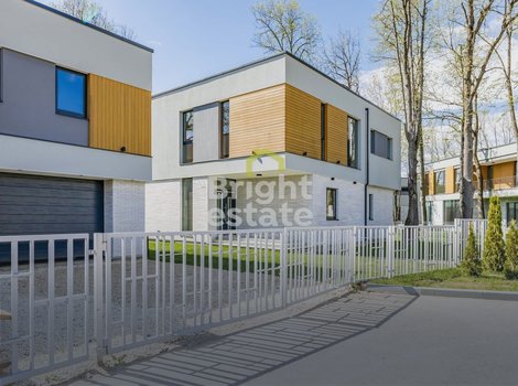 Продажа коттеджа со свободной планировкой в коттеджном поселке Зайцево Парк. ID 18580