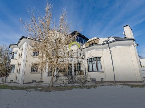 Купить коттедж с 4 спальнями под ключ в КП Жуковка. ID 19606