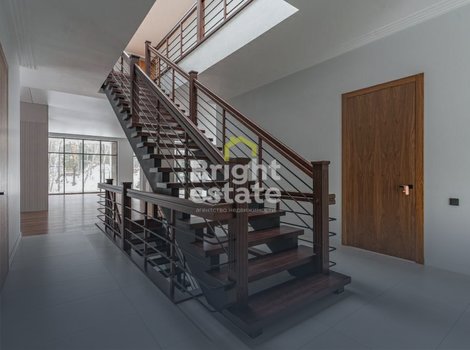 Купить коттедж с готовой отделкой 1215 кв.м. в КП березки. ID 20301