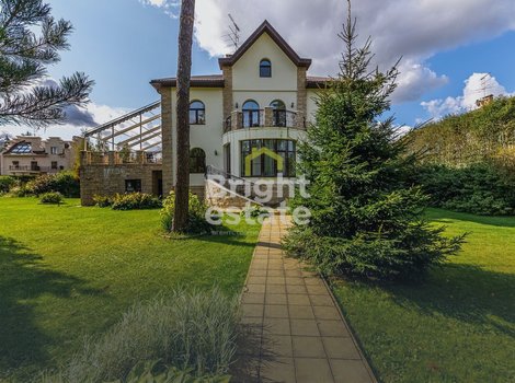 Арендовать 3-этажный загородный дом под ключ в КП Балтия. ID 22736