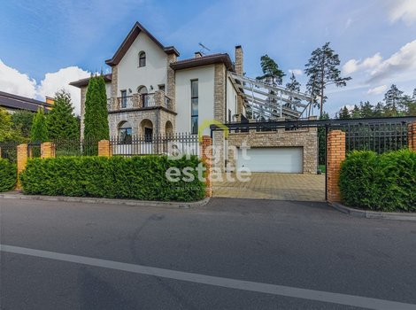 Арендовать 3-этажный загородный дом под ключ в КП Балтия. ID 22736