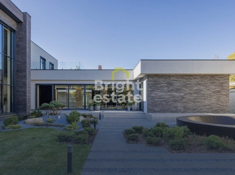 Купить современный дом 1000 кв.м. в КП Ренессанс Парк. ID 22894