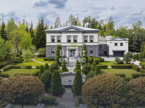 Купить особняк в классическом стиле в КП Тайм-2. ID 23022