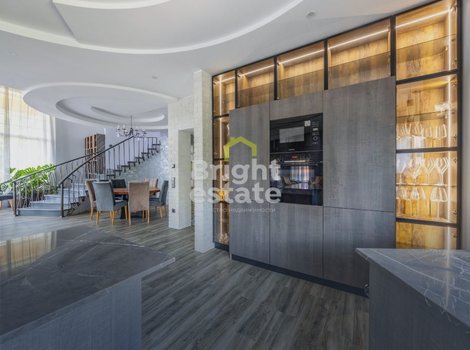 Купить дом в Глухово - 388 кв.м. на участке 15 соток. ID 23082