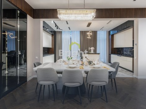 Купить таунхаус под ключ с эксплуатируемой крышей в поселке Парк Фонте. ID 23289