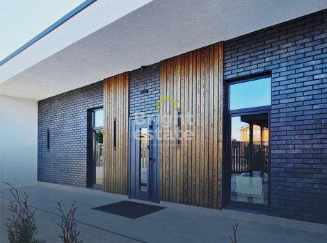 Купить одноэтажный дом под ключ в ДСК Люкс Проект. ID 23518