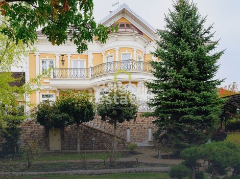 Арендовать коттедж с бассейном в КП Павлово. ID 23525