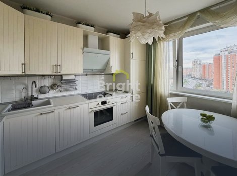 Купить трехкомнатную квартиру на улице Новомарьинская, дом 28. ID 23664