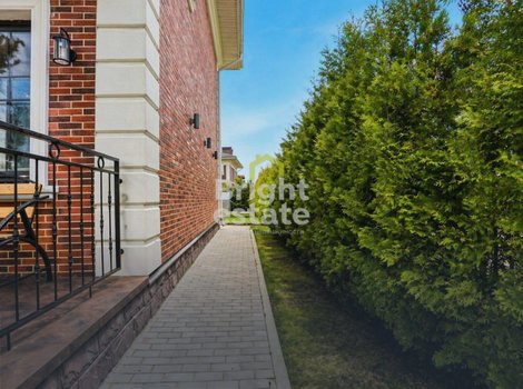 Продажа 2-этажного дома в коттеджном поселке Павловы озера на Новорижском шоссе. ID 23677