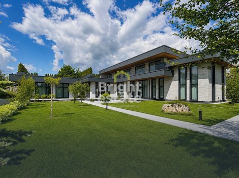 Купить 2-этажный дом 840 кв м в КП Ренессанс Парк. ID 23784