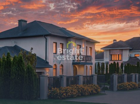 Купить загородный дом с панорамными окнами в КП Residence Club. Лот №23798 Купить загородный дом с панорамными окнами в КП Residence Club. ID 23798