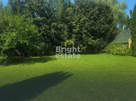 Участок в ДСК Лес с домом под снос. ID 23961