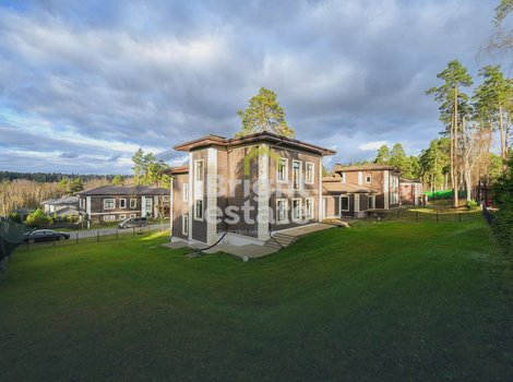 Купить двухэтажный дом в поселке Петрово-Дальнее. ID 6819