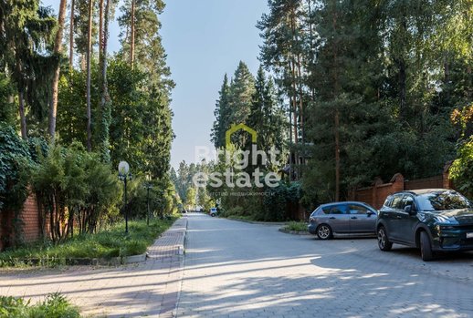 фотографии коттеджного поселка Никологорское (Коттон Вей), Рублево-Успенское шоссе, 24 км от МКАД фото КП Никологорское (Коттон Вей), Рублево-Успенское шоссе, 24 км от МКАД
