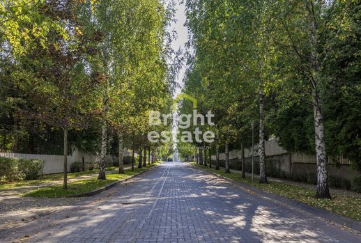 фотографии коттеджного поселка Резиденции Бенилюкс, Новорижское шоссе, 23 км от МКАД фото КП Резиденции Бенилюкс, Новорижское шоссе, 23 км от МКАД