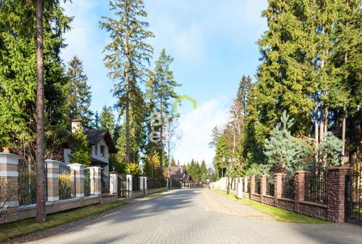 фотографии коттеджного поселка Шервуд / Sherwood, Новорижское шоссе, 26 км от МКАД фото КП Шервуд / Sherwood, Новорижское шоссе, 26 км от МКАД