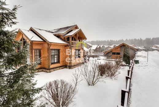 фотографии коттеджного поселка Веледниково, Новорижское шоссе, 14 км от МКАД фото КП Веледниково, Новорижское шоссе, 14 км от МКАД
