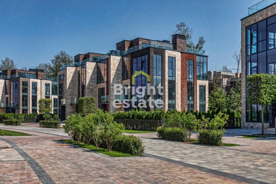 Продажа таунхауса 311,5 кв.м. со свободной планировкой в КП Park Fonte. ID 12205