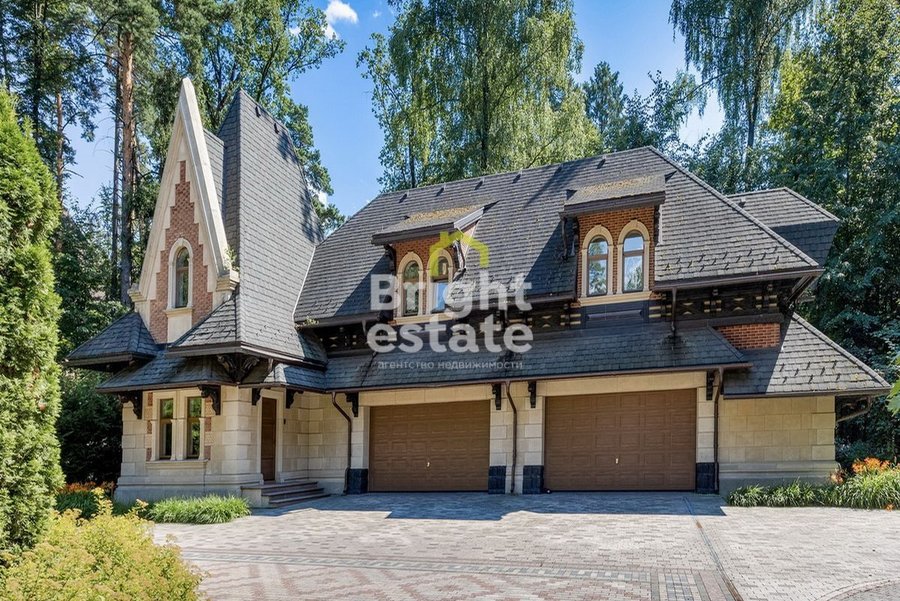 Продажа коттеджа 2164 кв.м. в поселке Довиль на Минском шоссе. Лот №13667 Продажа коттеджа 2164 кв.м. в поселке Довиль на Минском шоссе. ID 13667