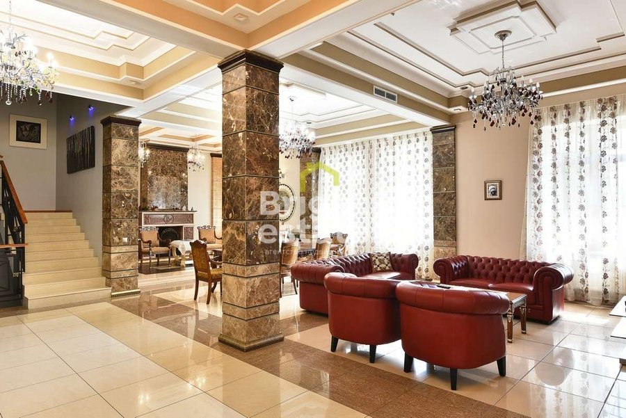 Продажа классического особняка в загородном поселке Монолит. ID 14143