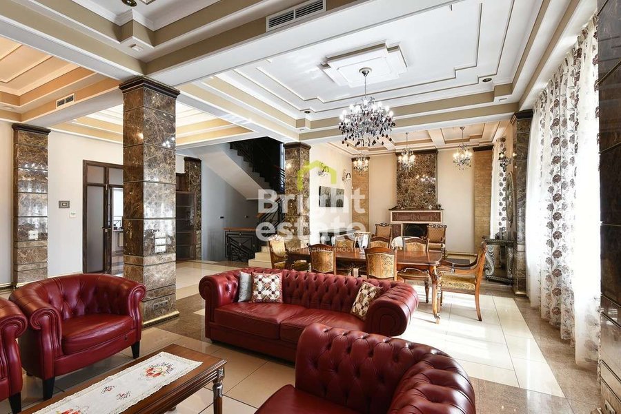 Продажа классического особняка в загородном поселке Монолит. ID 14143