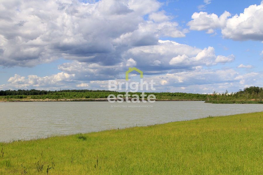 Продажа земли в загородном поселке Павловы Озера. Лот №15479 Продажа земли в загородном поселке Павловы Озера. ID 15479
