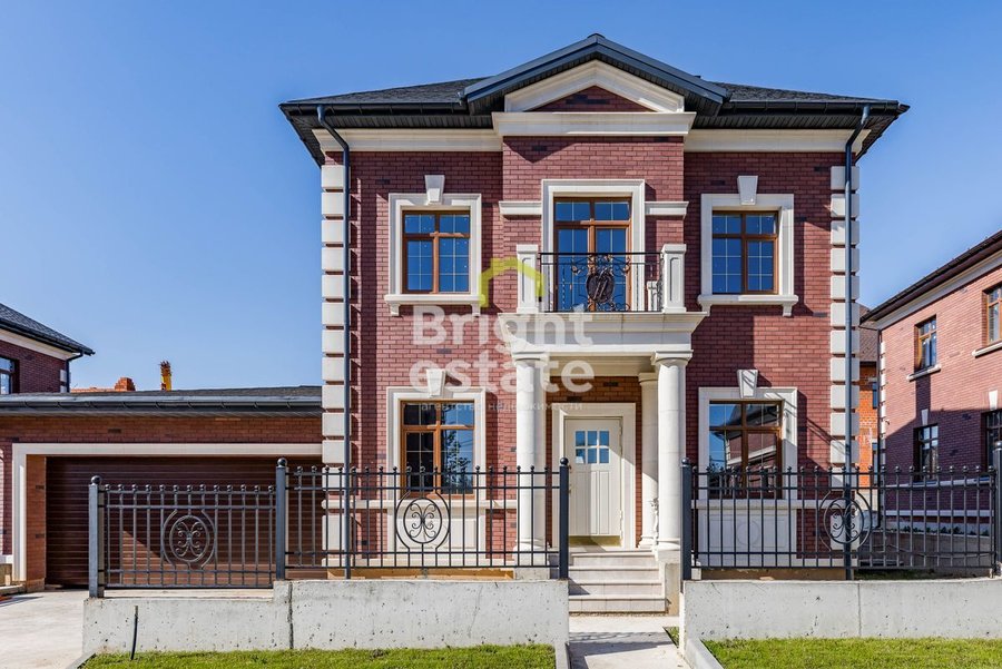 Купить 3-этажный дом 350 кв.м. в поселке Anosino Village. Лот №16927 Купить 3-этажный дом 350 кв.м. в поселке Anosino Village. ID 16927