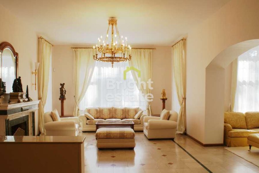 Купить коттедж с открытым бассейном в КП Жуковка Академическая. ID 17561