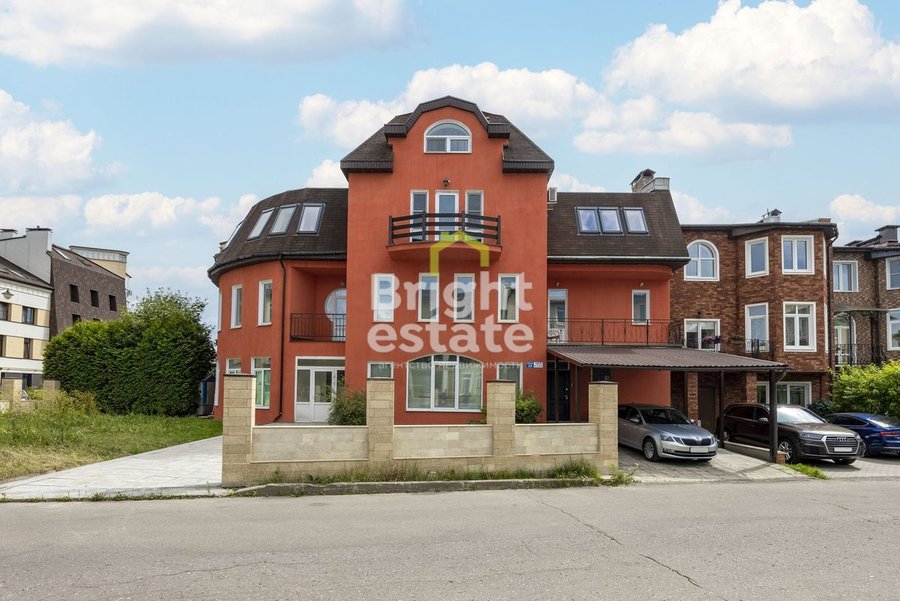 Таунхаус 316 кв.м. в поселке Эдем на Куркинском шоссе. ID 18397