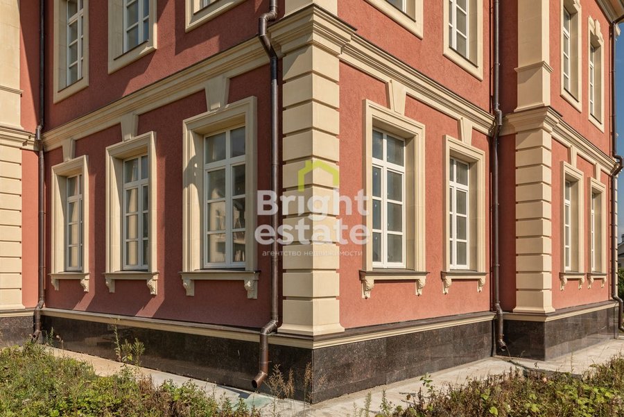 Продажа коттеджа 1450 кв.м. в КП Гринфилд . ID 18495