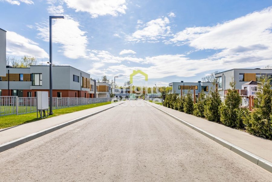 Продажа коттеджа со свободной планировкой в коттеджном поселке Зайцево Парк. ID 18580