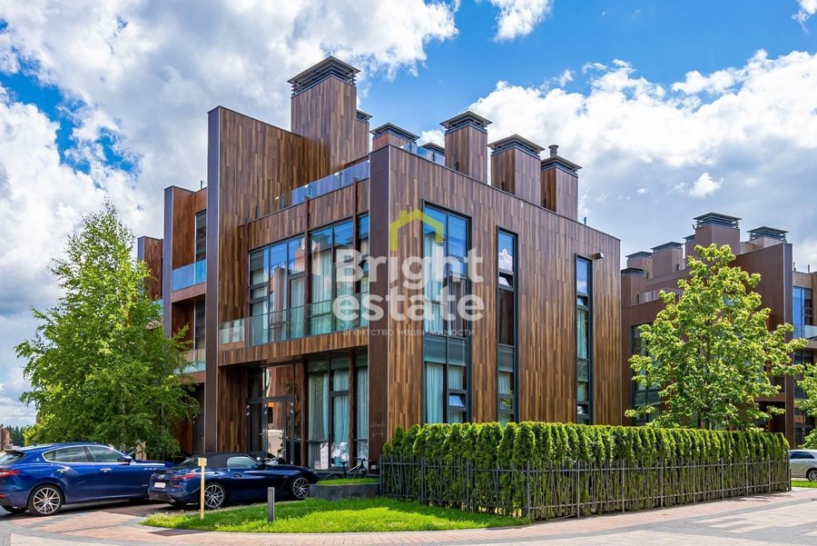 Купить угловой таунхаус в поселке Футуро Парк. ID 19272