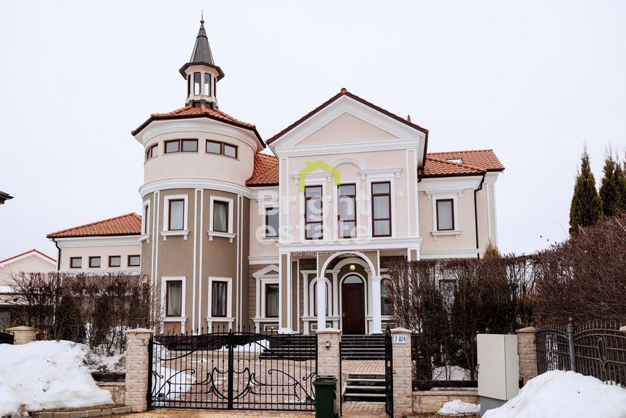 Купить коттедж с дизайнерской мебелью в КП Миллениум Парк. ID 20006