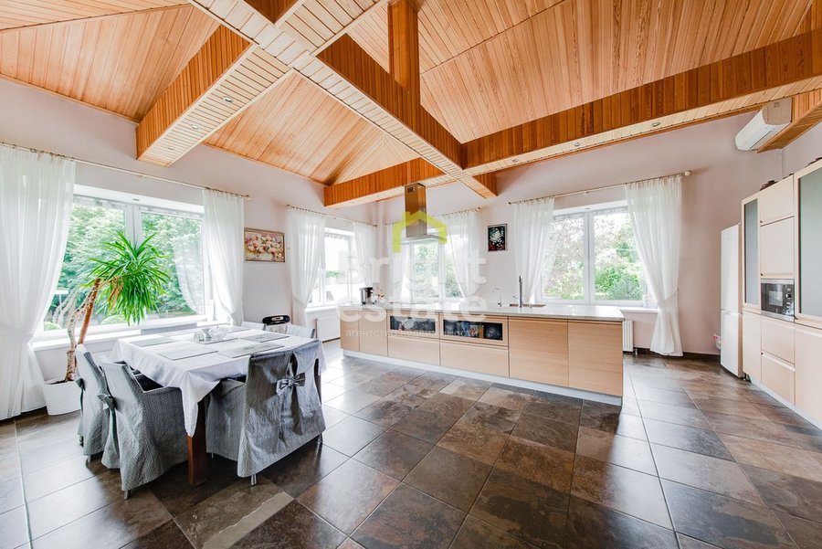 Купить загородный дом с баней и домом для персонала в КП Зеленая Роща. ID 20084