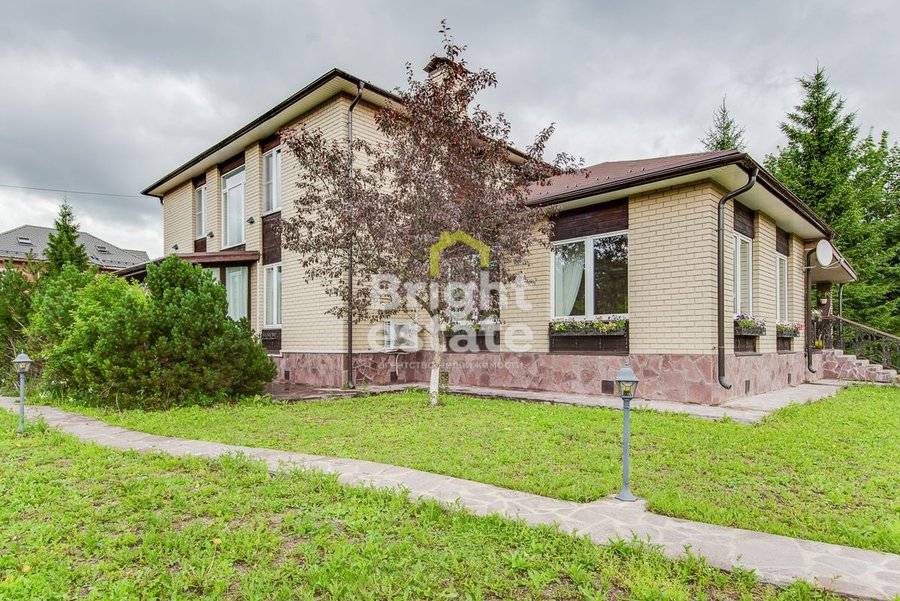 Купить загородный дом с баней и домом для персонала в КП Зеленая Роща. ID 20084