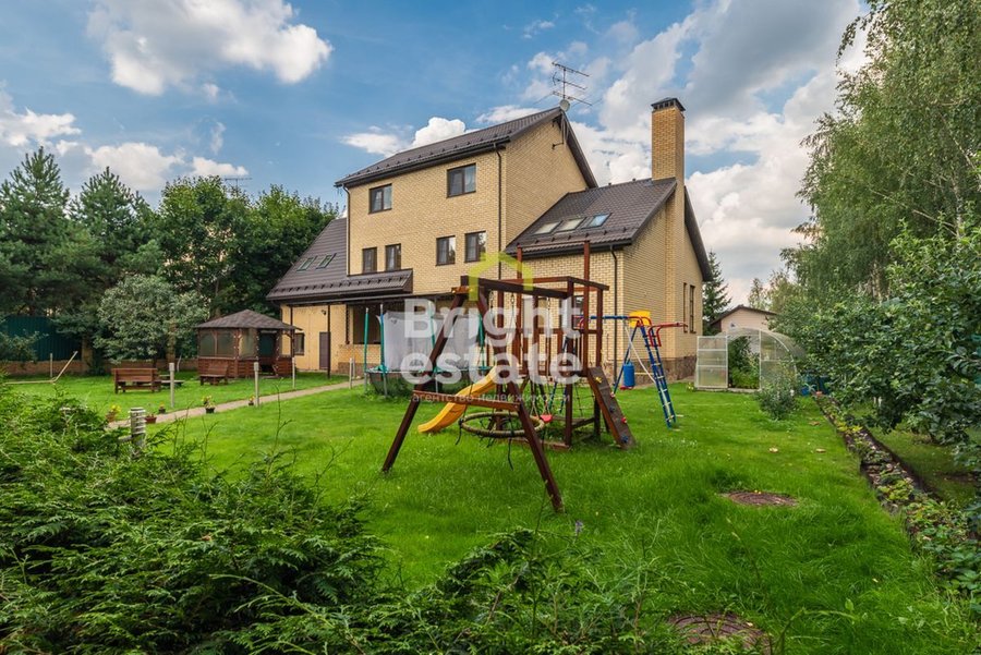 Купить коттедж в поселке Козино, Ильинское шоссе, 28 км от МКАД. ID 20943