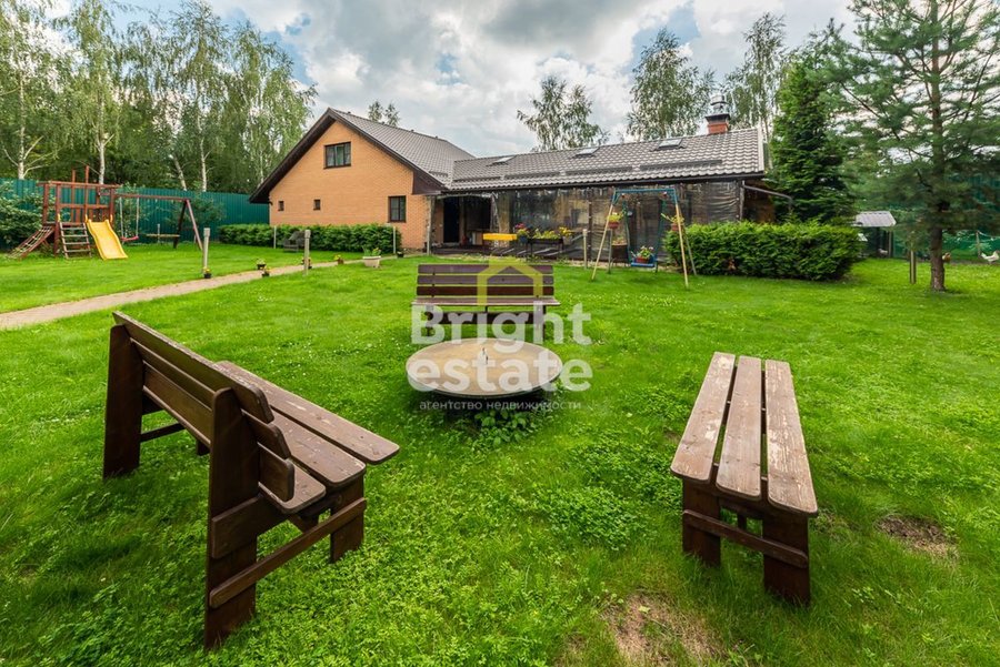 Купить коттедж в поселке Козино, Ильинское шоссе, 28 км от МКАД. ID 20943