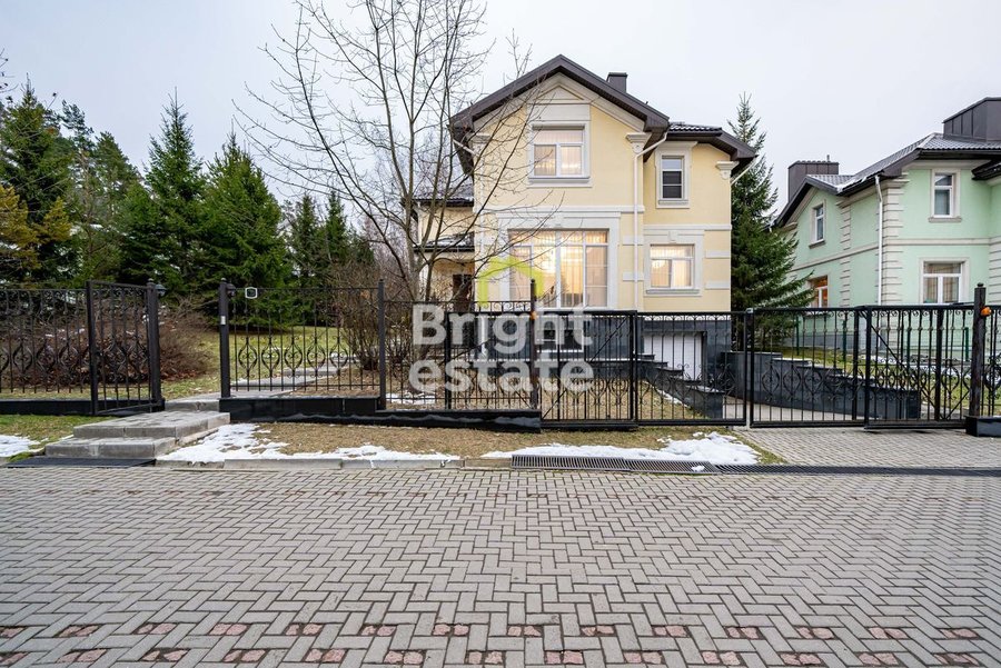 Купить 3-этажный дом в КП Усово-8. ID 21139