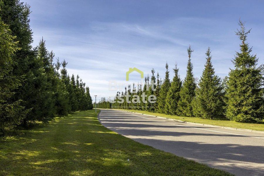 Купить участок в загородном поселке Агаларов Эстейт. ID 22055