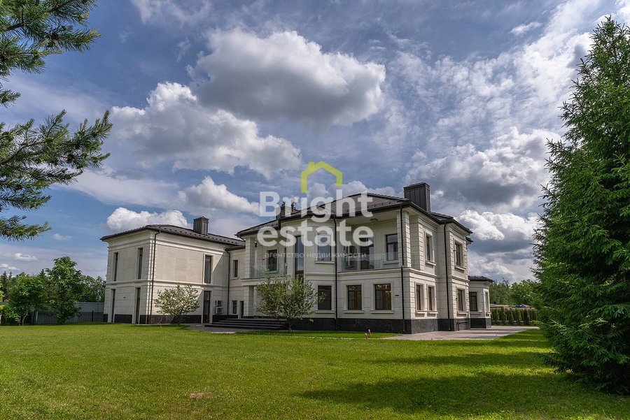 Купить особняк у воды в КП Миллениум Парк. ID 22073