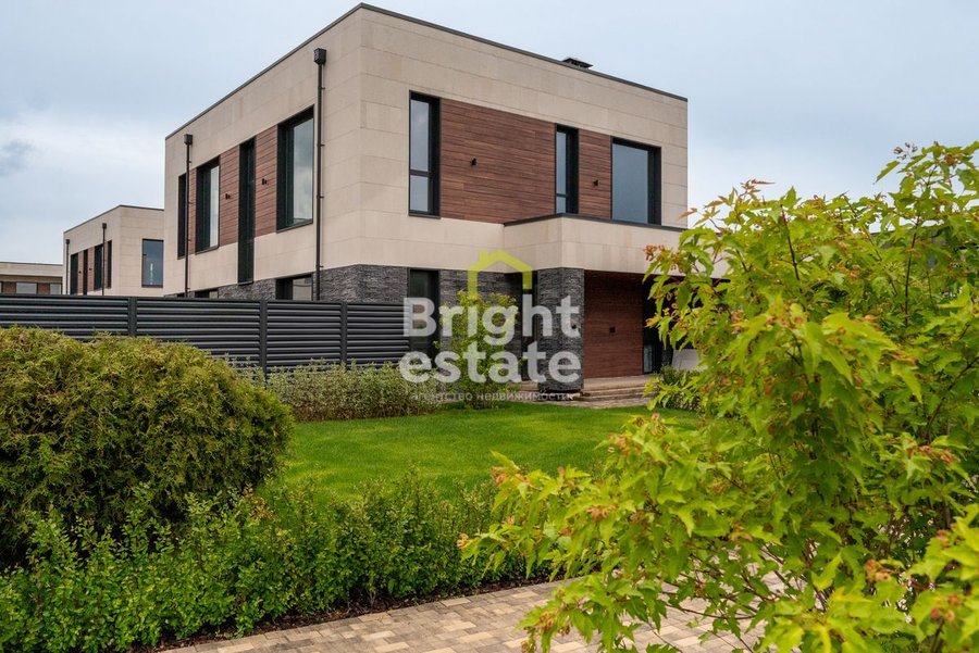 Купить коттедж с готовой отделкой в КП Corner Lapino. ID 22149