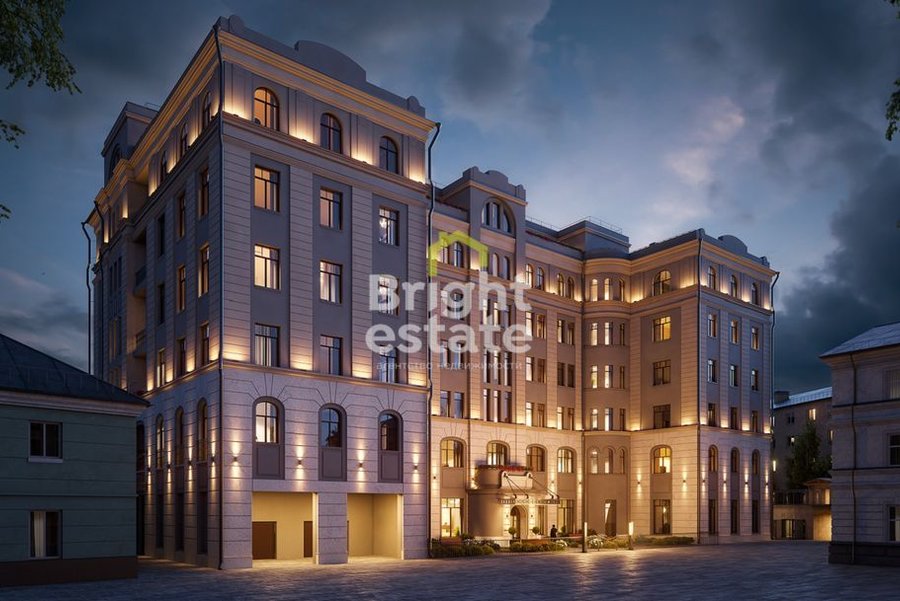 Купить 3-комнатную квартиру без отделки в клубном доме Фон Дессин. ID 22434