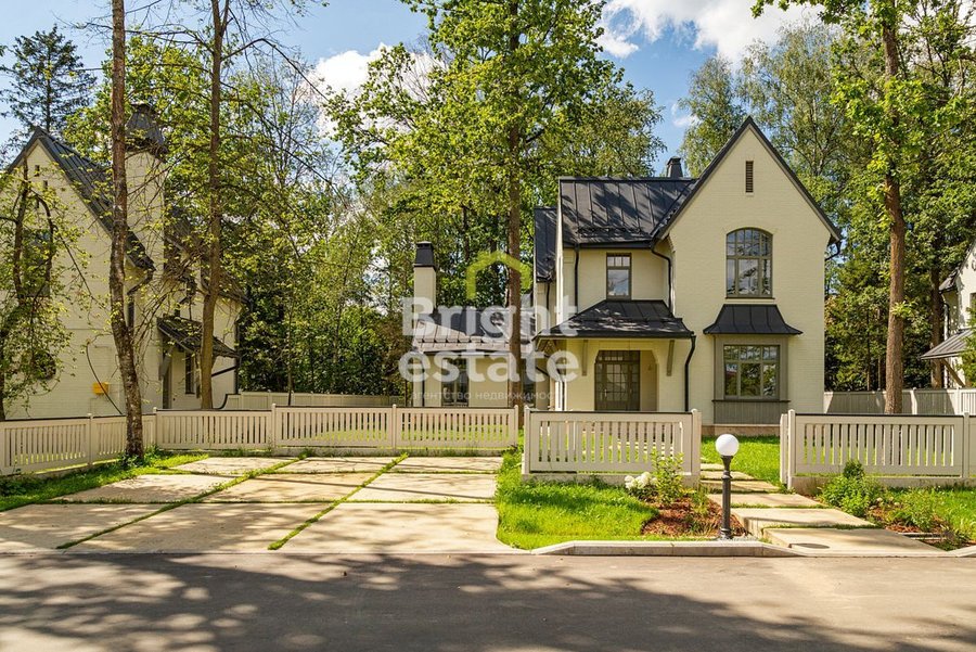 Купить дом с 4 спальнями в поселке Турово Парк. Лот №22832 Купить дом с 4 спальнями в поселке Турово Парк. ID 22832