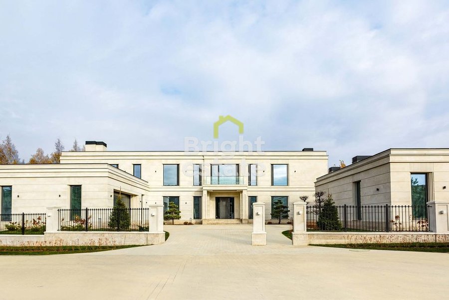 Купить резиденцию 1500 кв.м. в КП Ромашково. ID 23026